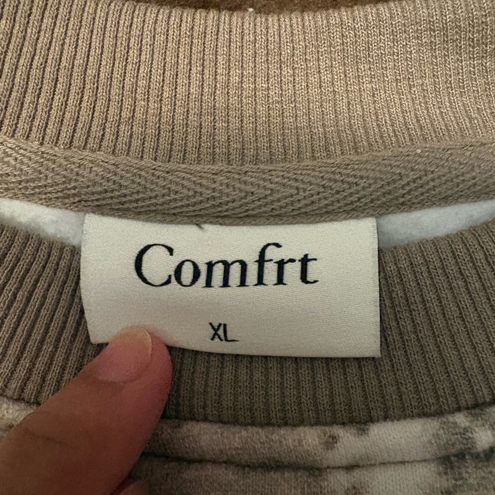 COMFORT Crewneck Sweatshirt Camouflage Adirondack Print Green Beige  XL NWOT BD - Picture 5 of 7